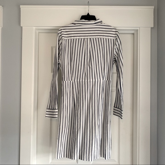 Calvin Klein Button Up Collared Dress - Picture 2 of 3